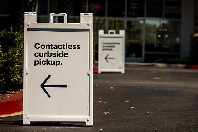 curbside pick up sign